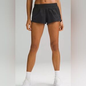 EUC Lululemon Hotty Hot Short 2.5 in inseam - black, size 0